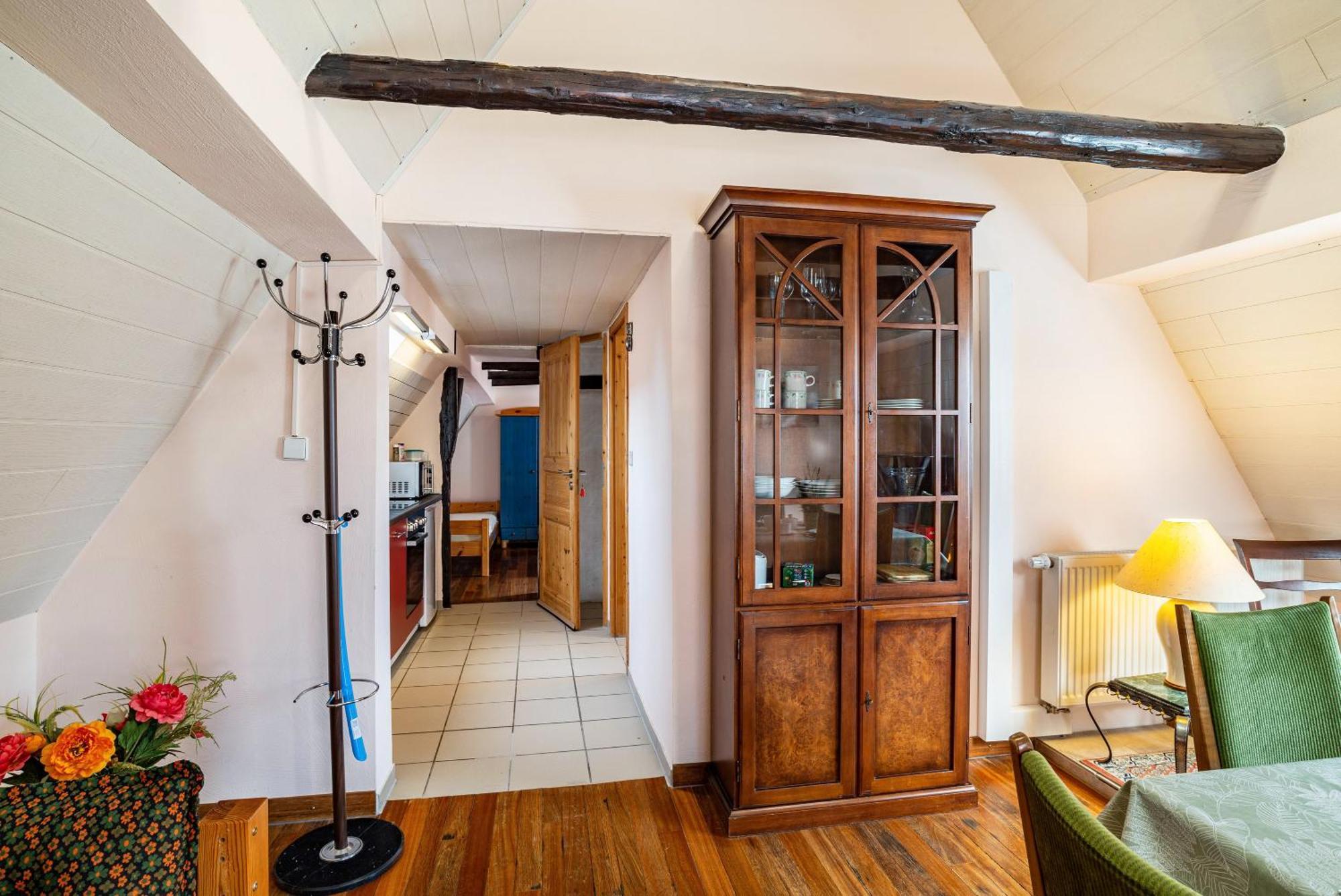 Ferienwohnung Blaues Haus Ubstadt-Weiher Exteriör bild