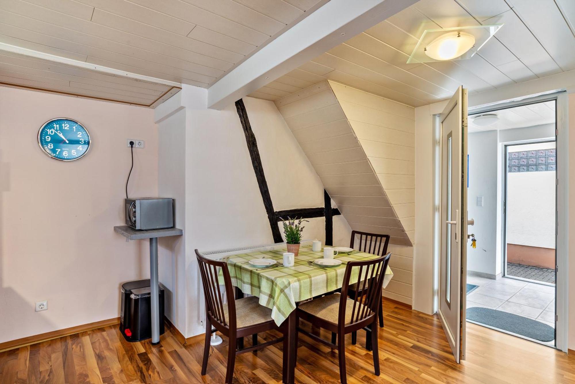 Ferienwohnung Blaues Haus Ubstadt-Weiher Exteriör bild